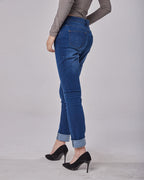 Women's Slim Leg Pull on Jeans image 2