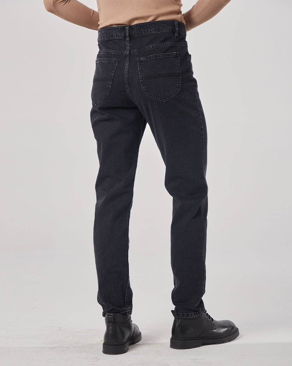 Men's Bootcut Fit Jeans image 2