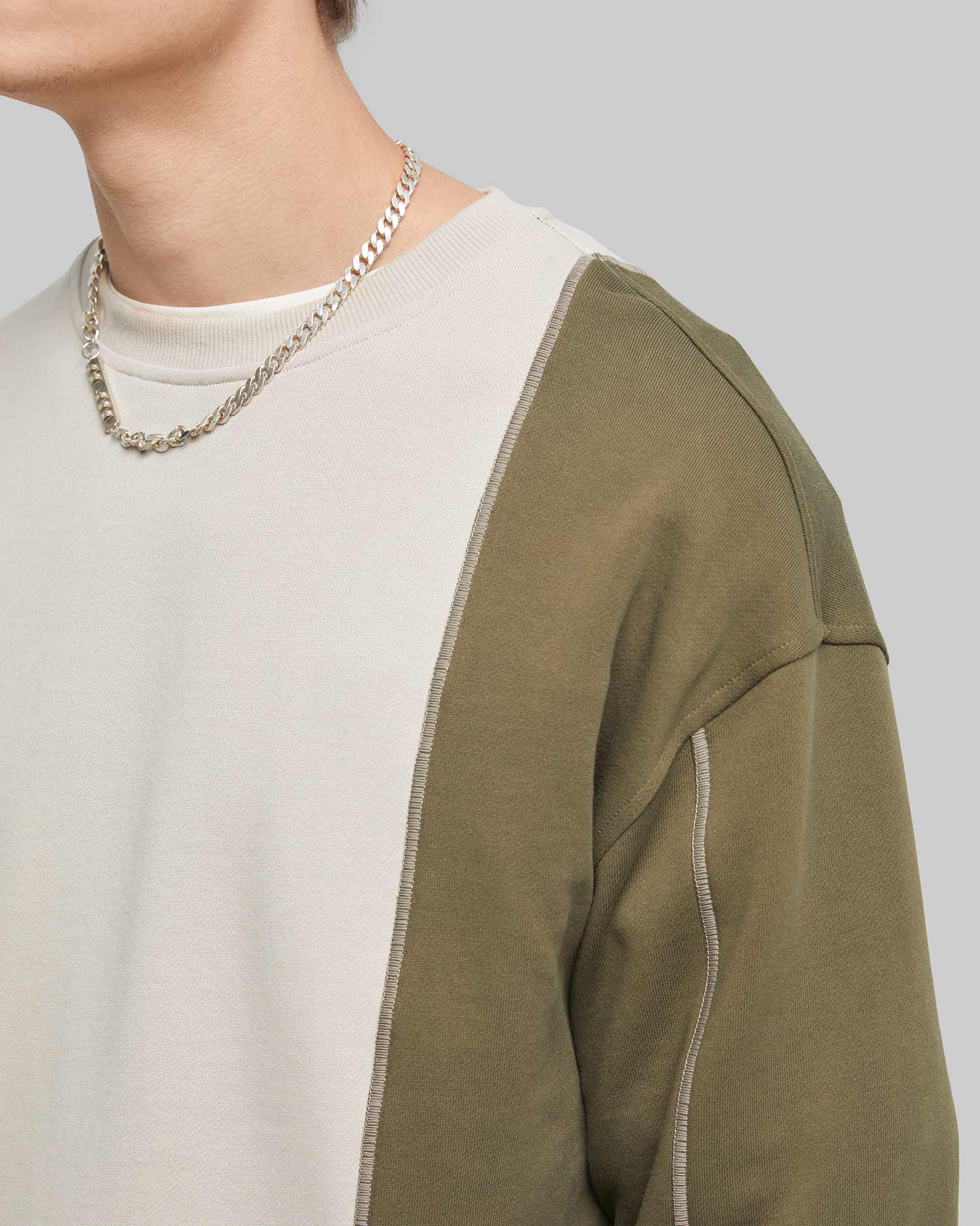 Two-Tone Pocket Sweatshirt image 5