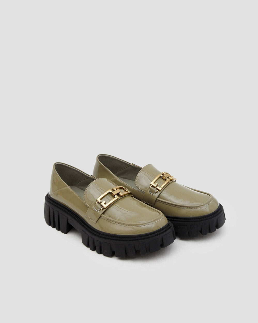 Shiny Leather Loafers With Chain - Olive, 5 image
