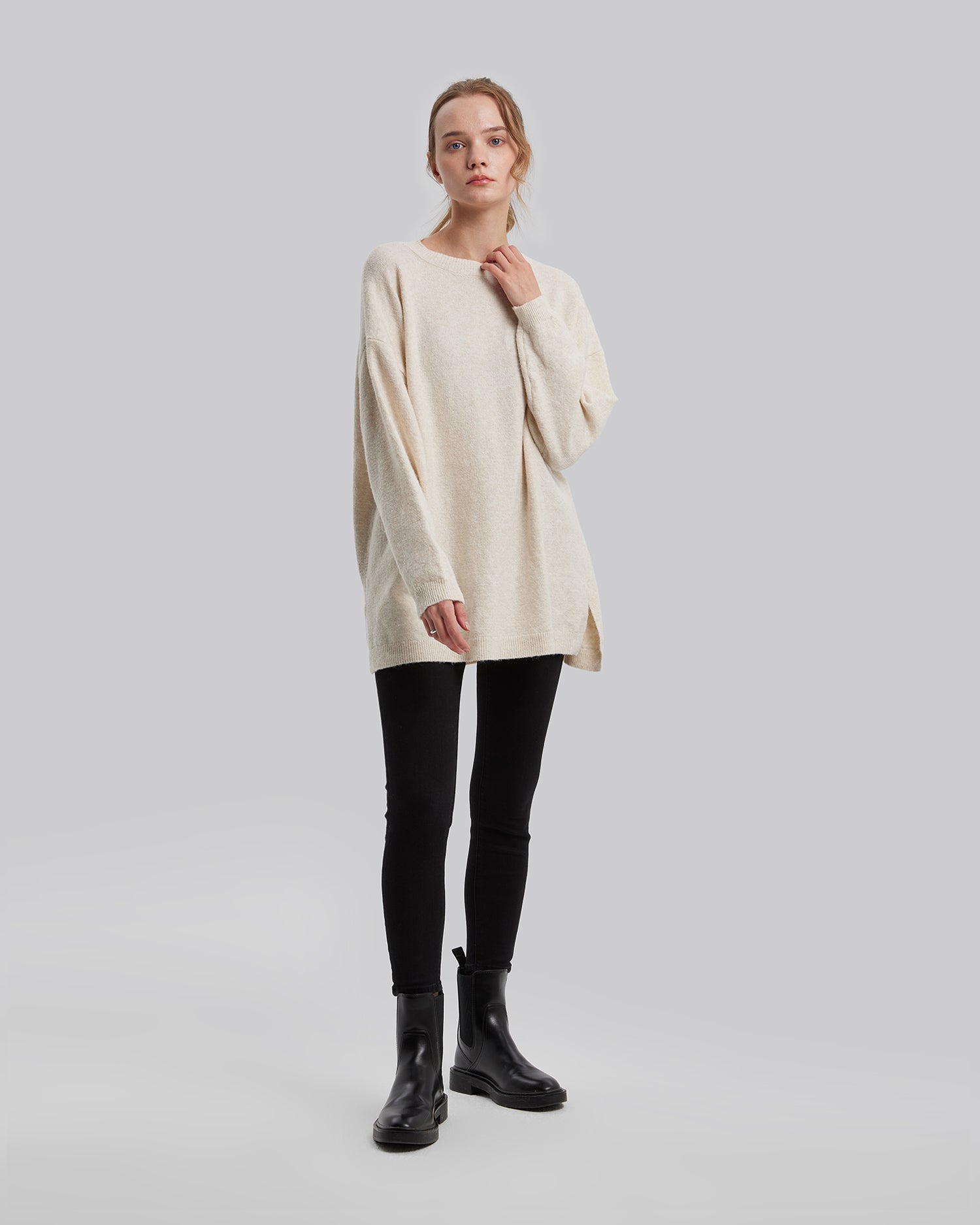 Plain Crewneck Sweater image 2
