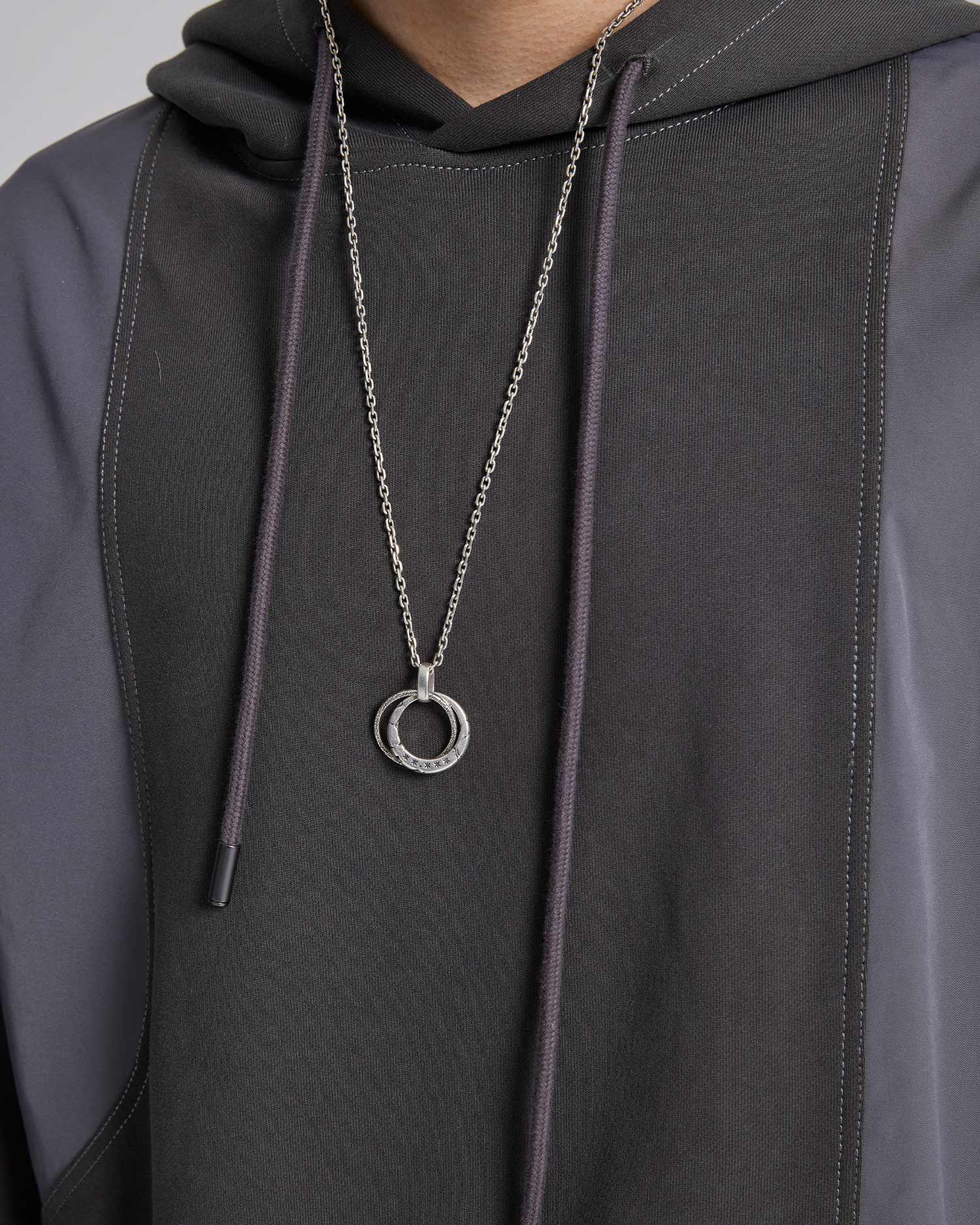 Arm-Pockets Paneled Hoodie image 5