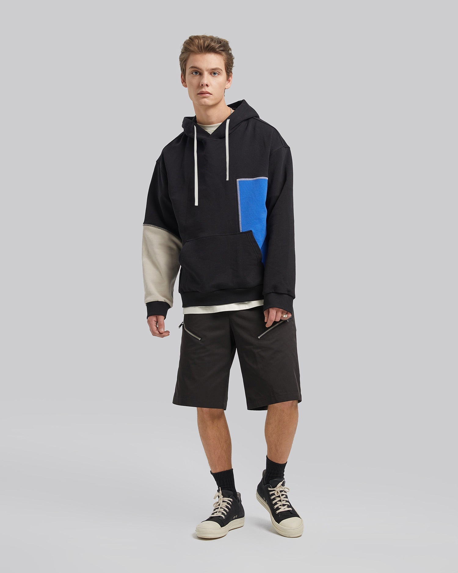 Paneled Oversize Hoodie - Black, L image