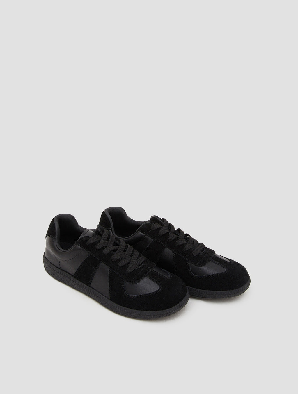 Classic German Trainer Sneaker - Black, 5 image