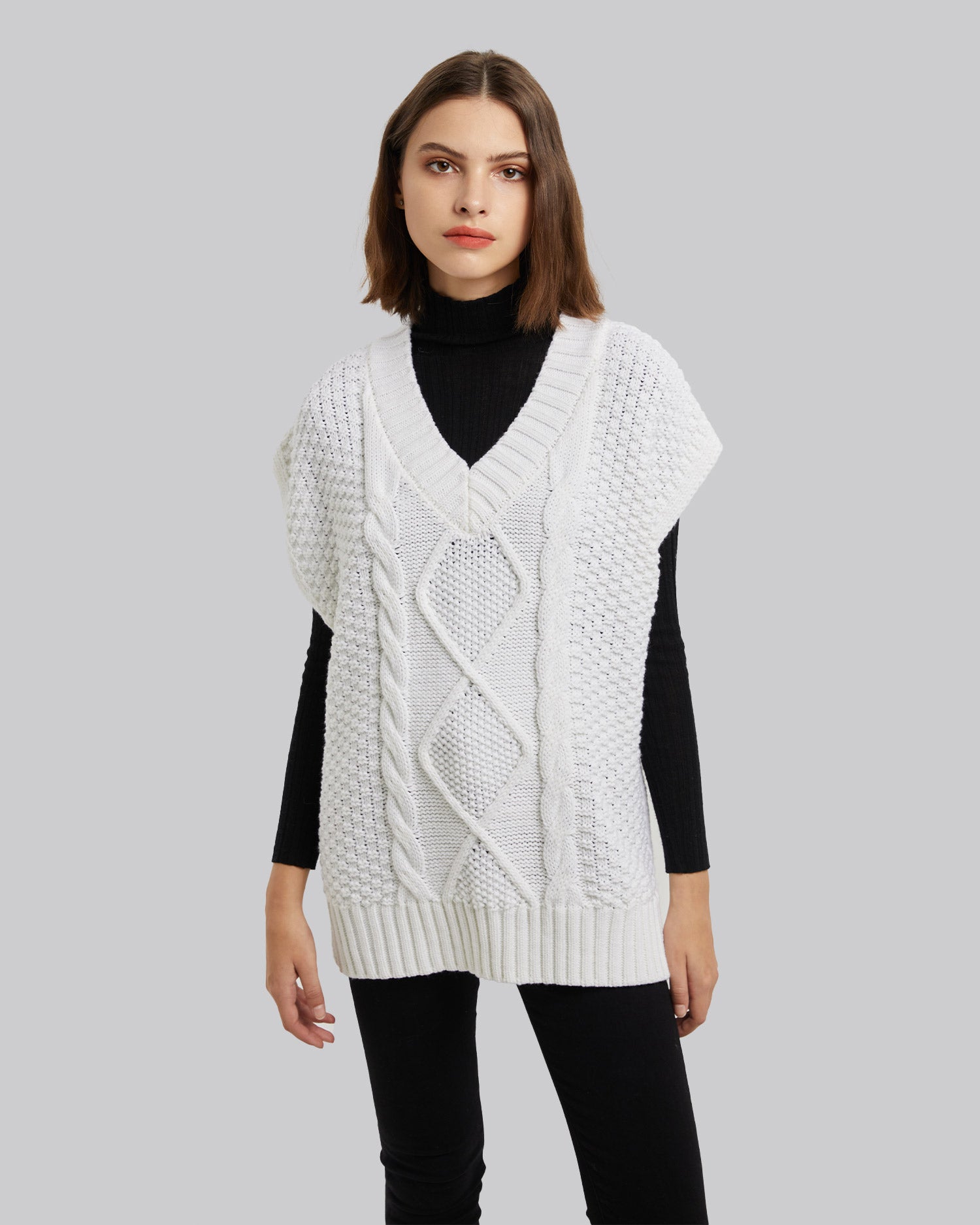 V-Neck Sleeveless Sweater image 3