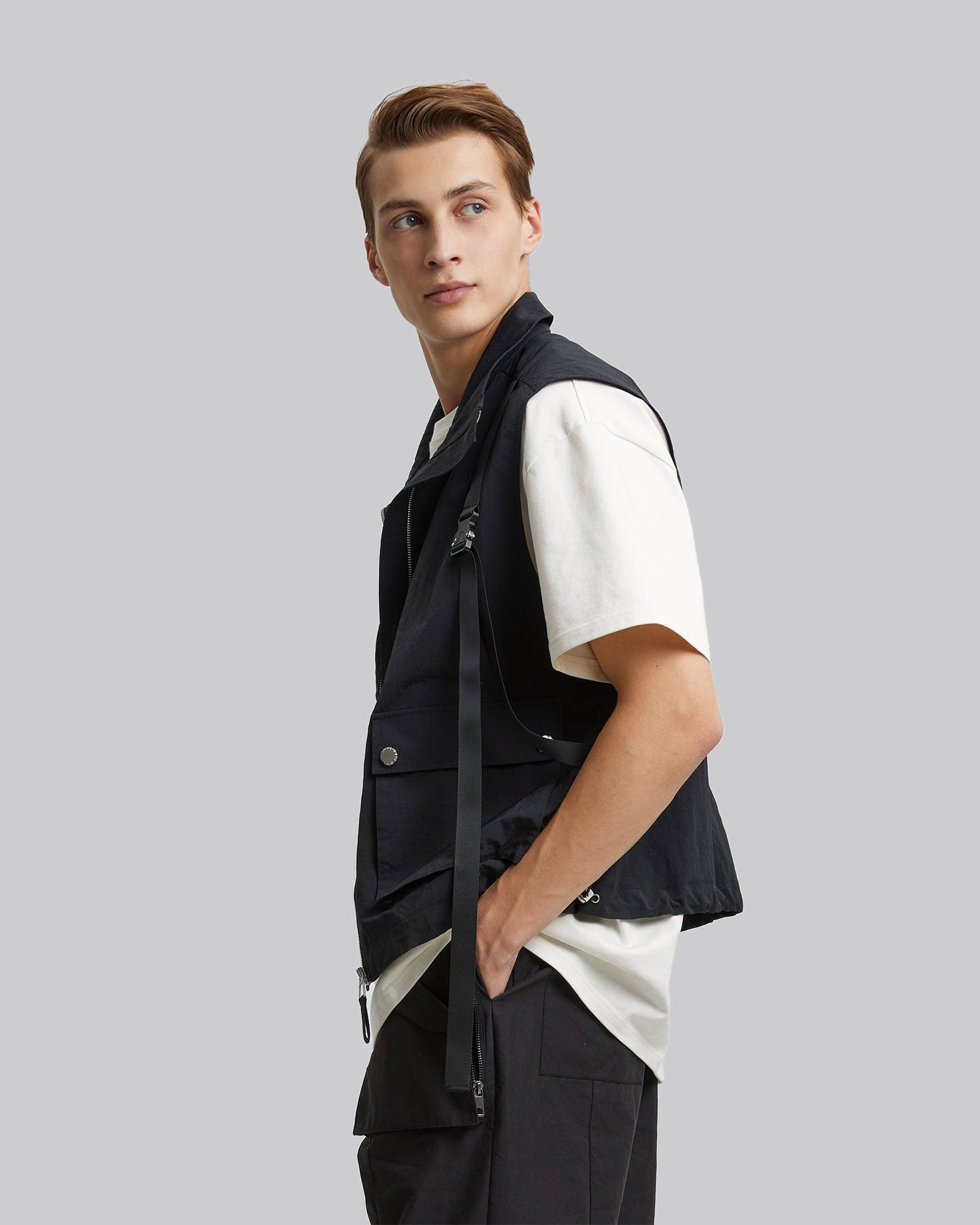 Tactical Vest image 1