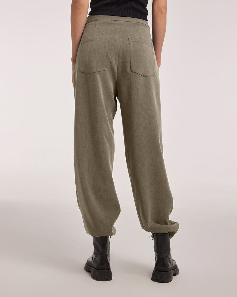 Belt Pleated Pants image 3