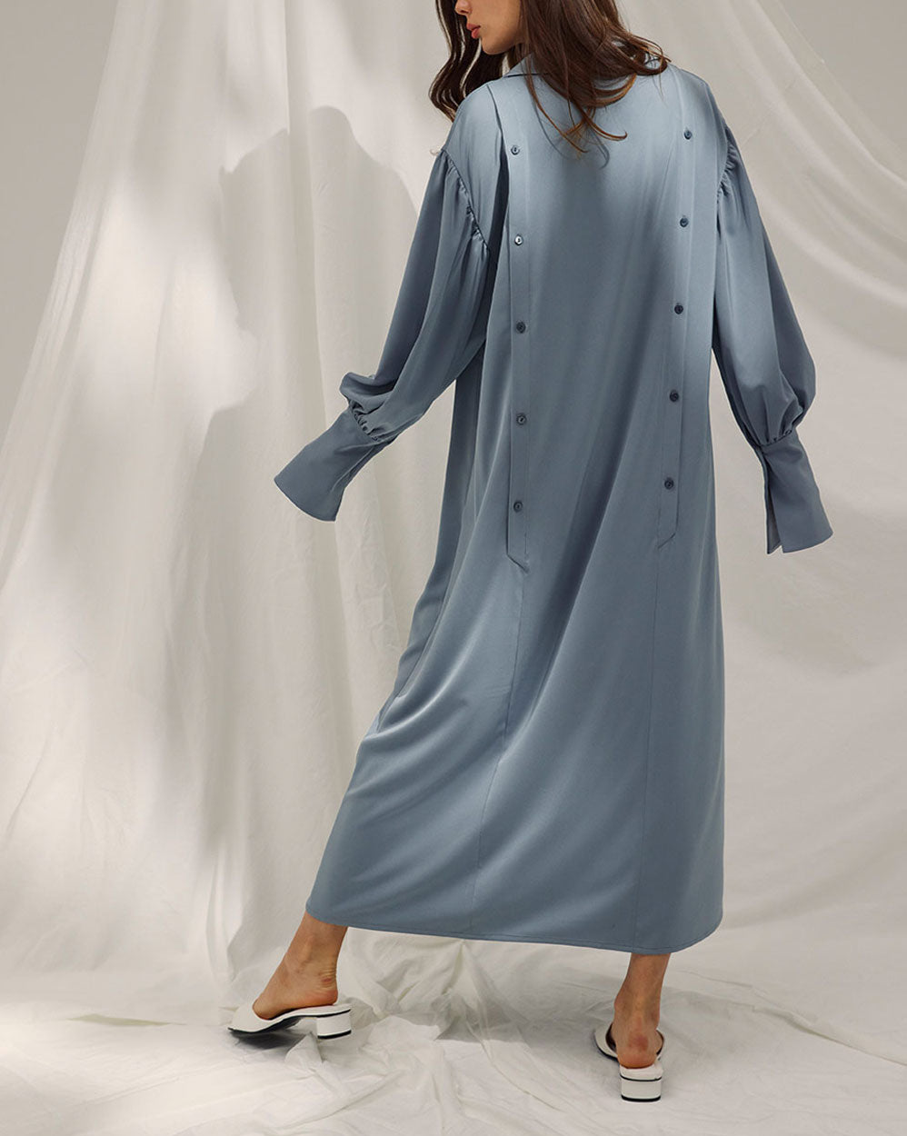 Buttoned Back Drape Shirt Robe image 3