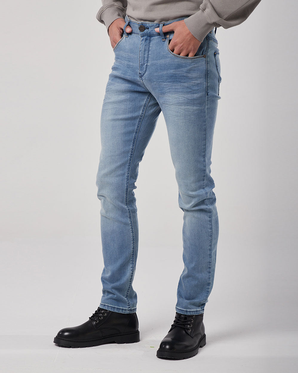 Men's Retro Stretch Boot Cut Jeans image 1