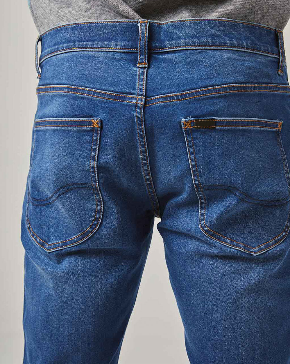 Classic Blue Jeans image 4