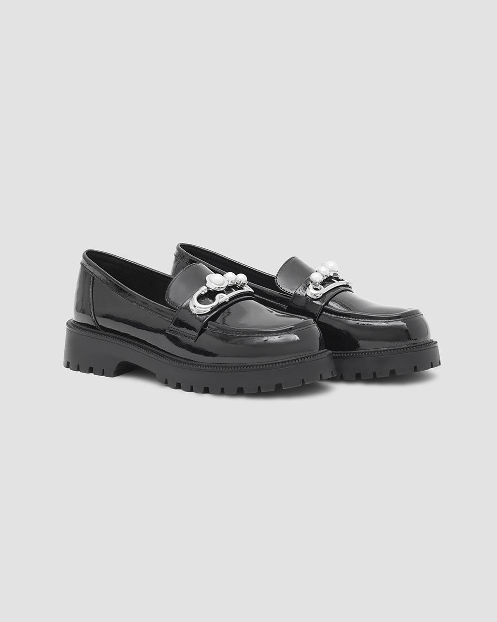 Shiny Round-Toe Loafers With Pearl Buckle - Black, 8 image