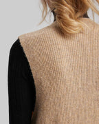 Patch Pocket Buttoned Vest image 4