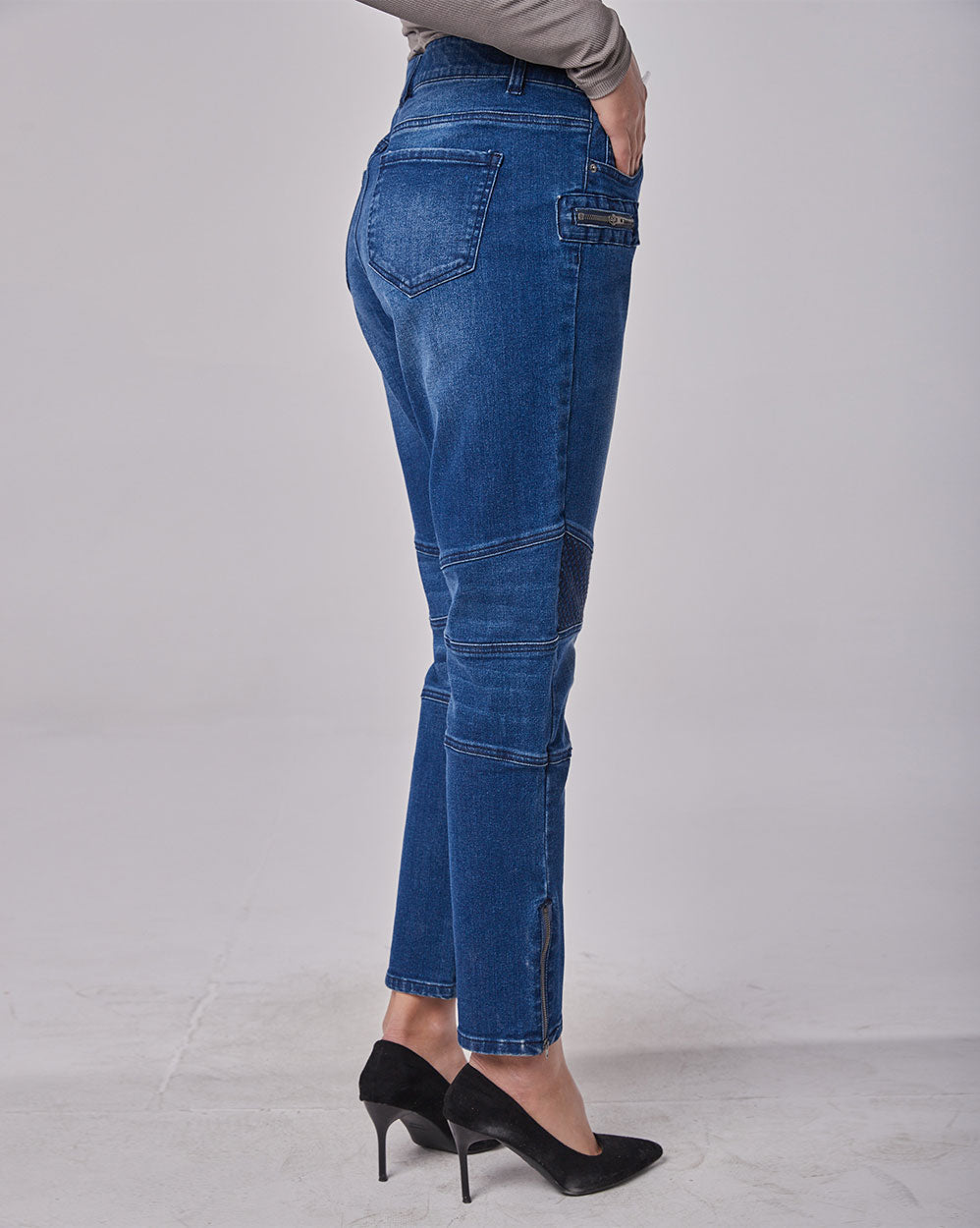 Fishnet Slim-Fit Jeans image 3