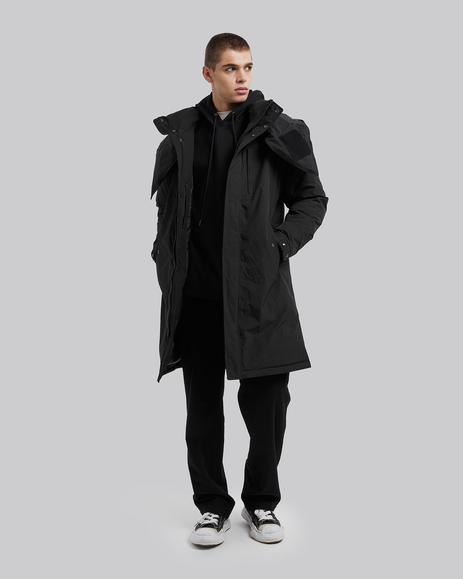 Graphic-Back Hooded Puffer Jacket - Black, S image