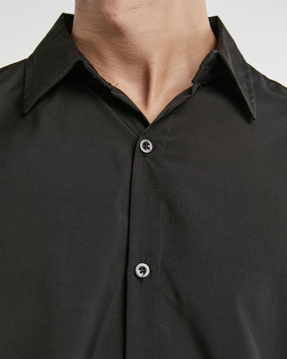 Classic Long-Sleeve Shirt With Prints image 6