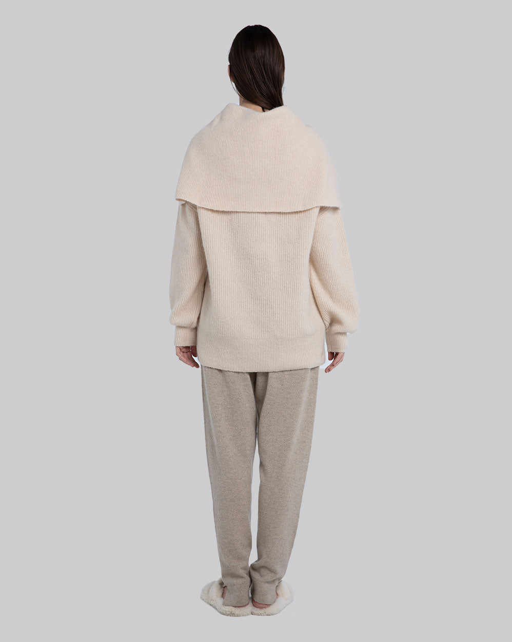 Wool Buttoned Pullover image 4