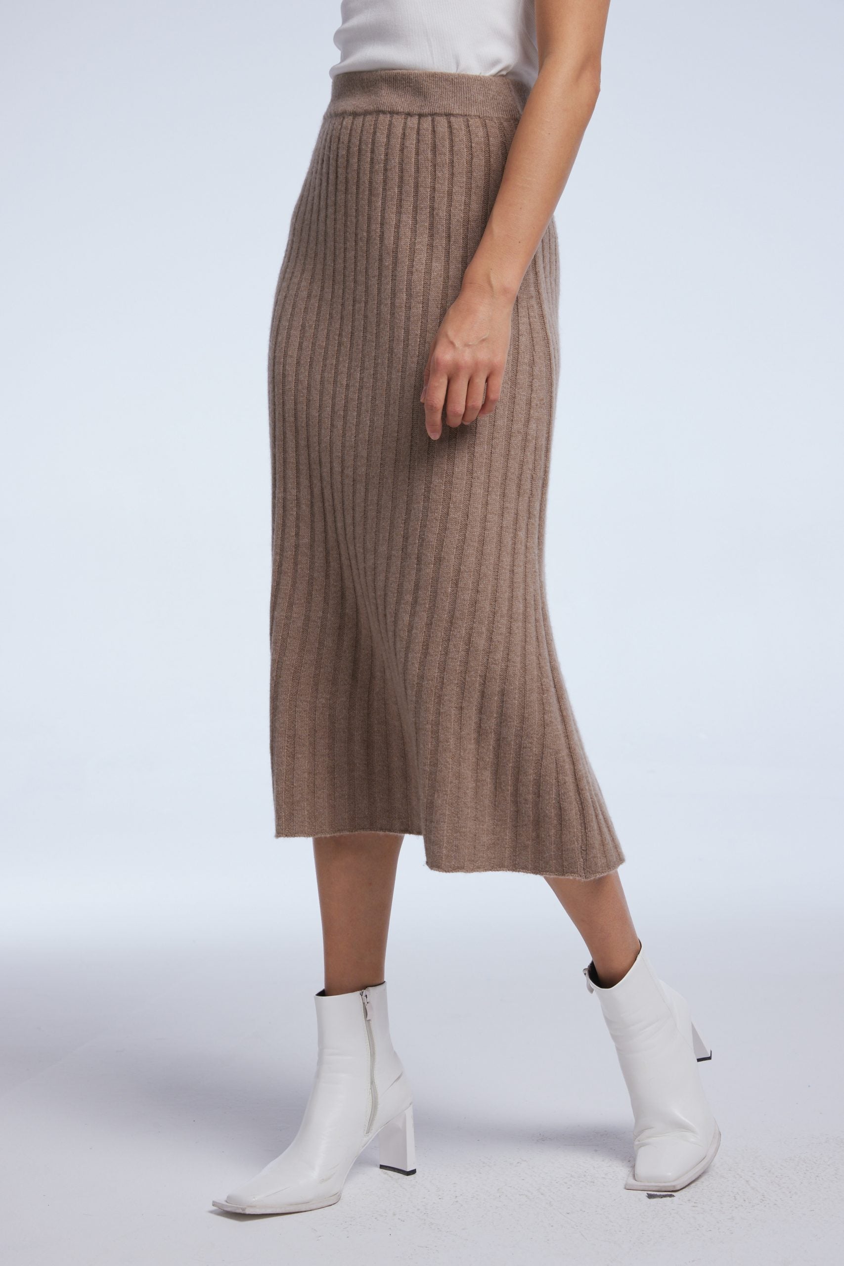 Cashmere Knit Skirt image 2