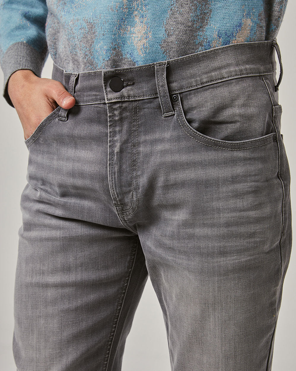 Men's Bleached Slim-Fit Jeans image 4