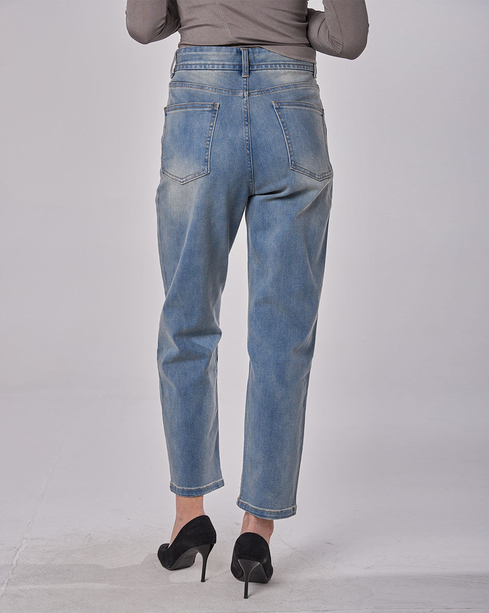 Classic Casual Loose Jeans image 3