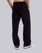 Straight-Fit Pleated Pants image 4