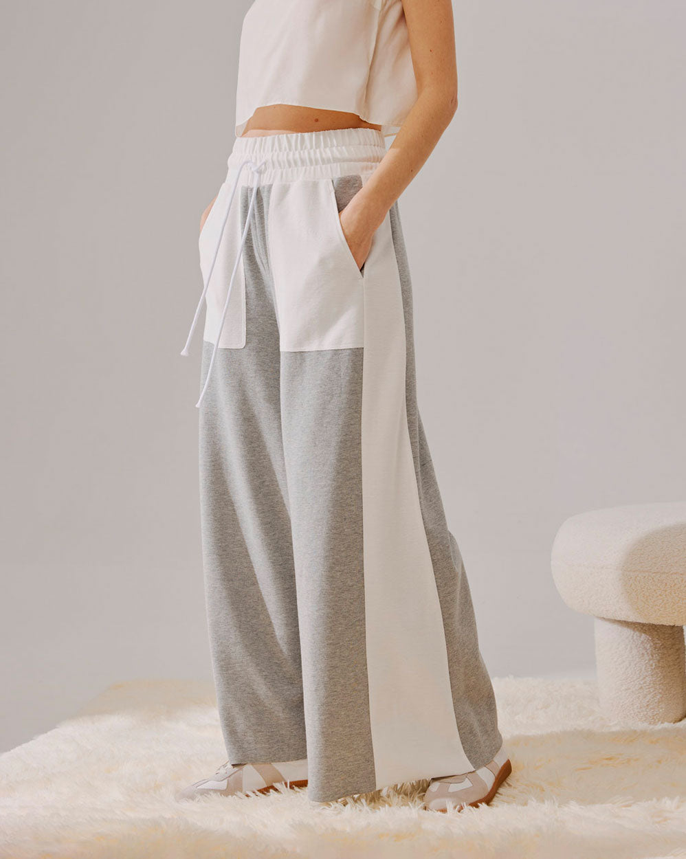 Drawstring Wide Leg Paneled Pants image 2