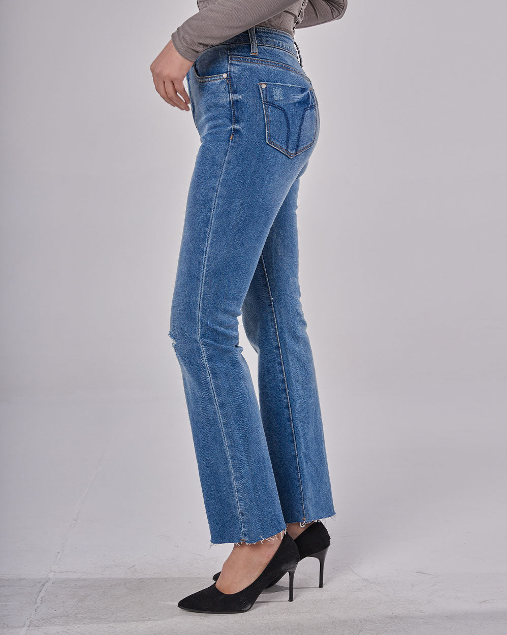 High-Rise Loose Jeans image 2