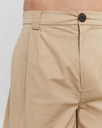 Loose Knee-Length Shorts image 6