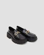 Shiny Leather Loafers With Chain image 0