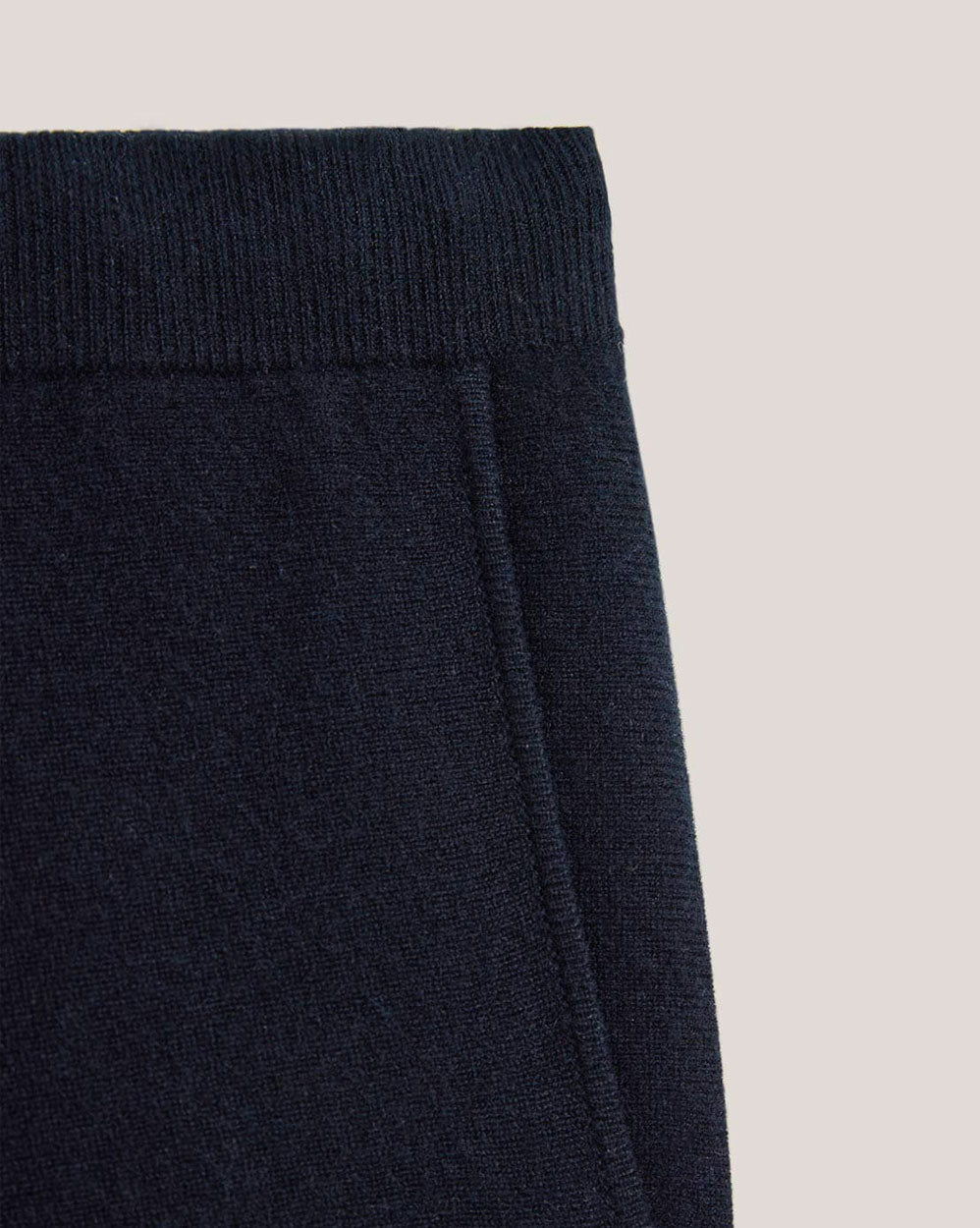 100% Cashmere Wide Leg Trouser With Pocket image 5