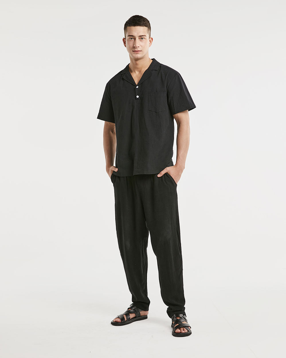 Stylish V-neck Linen T-shirt - Black, M image