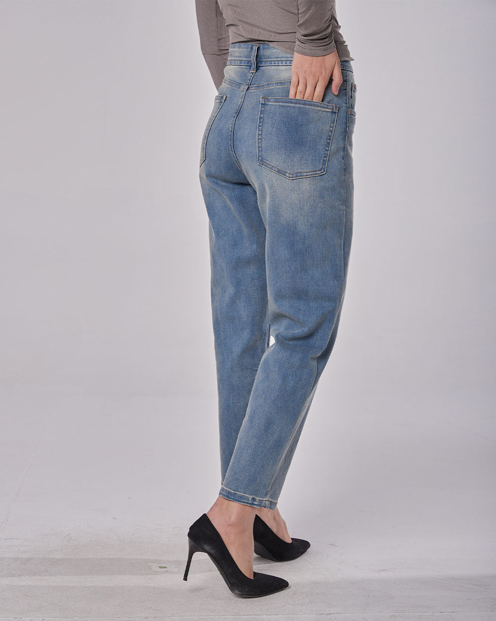 Classic Casual Loose Jeans image 2