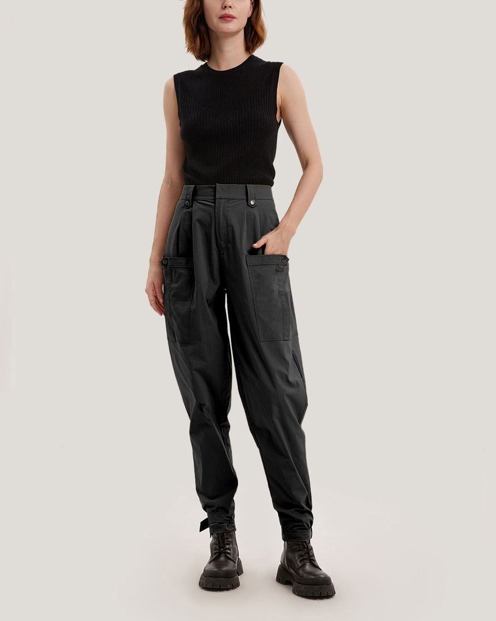 Patch Pocket Ankle Strap Tapered Pants - Black, L image