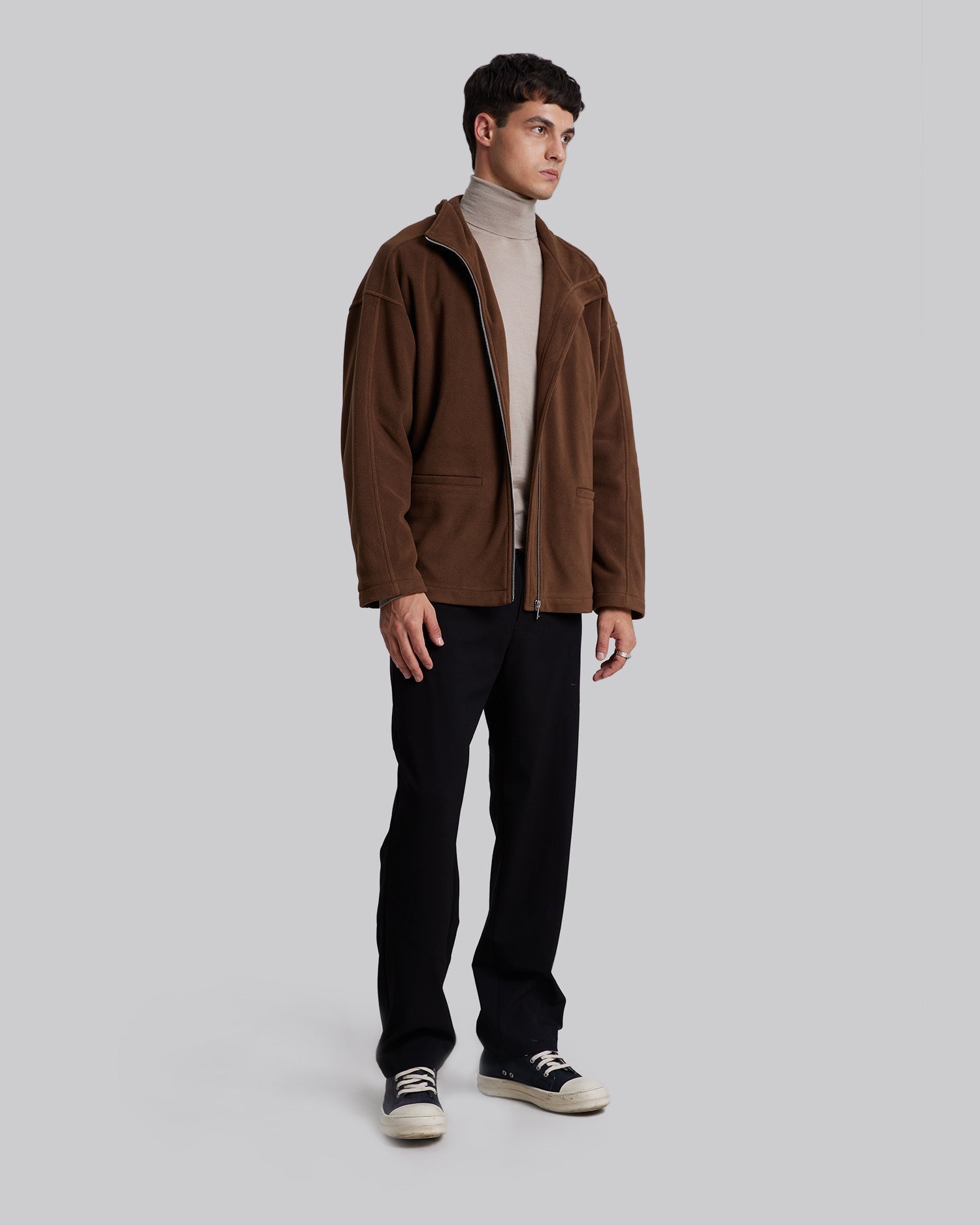 Wool Pull-Over image 2