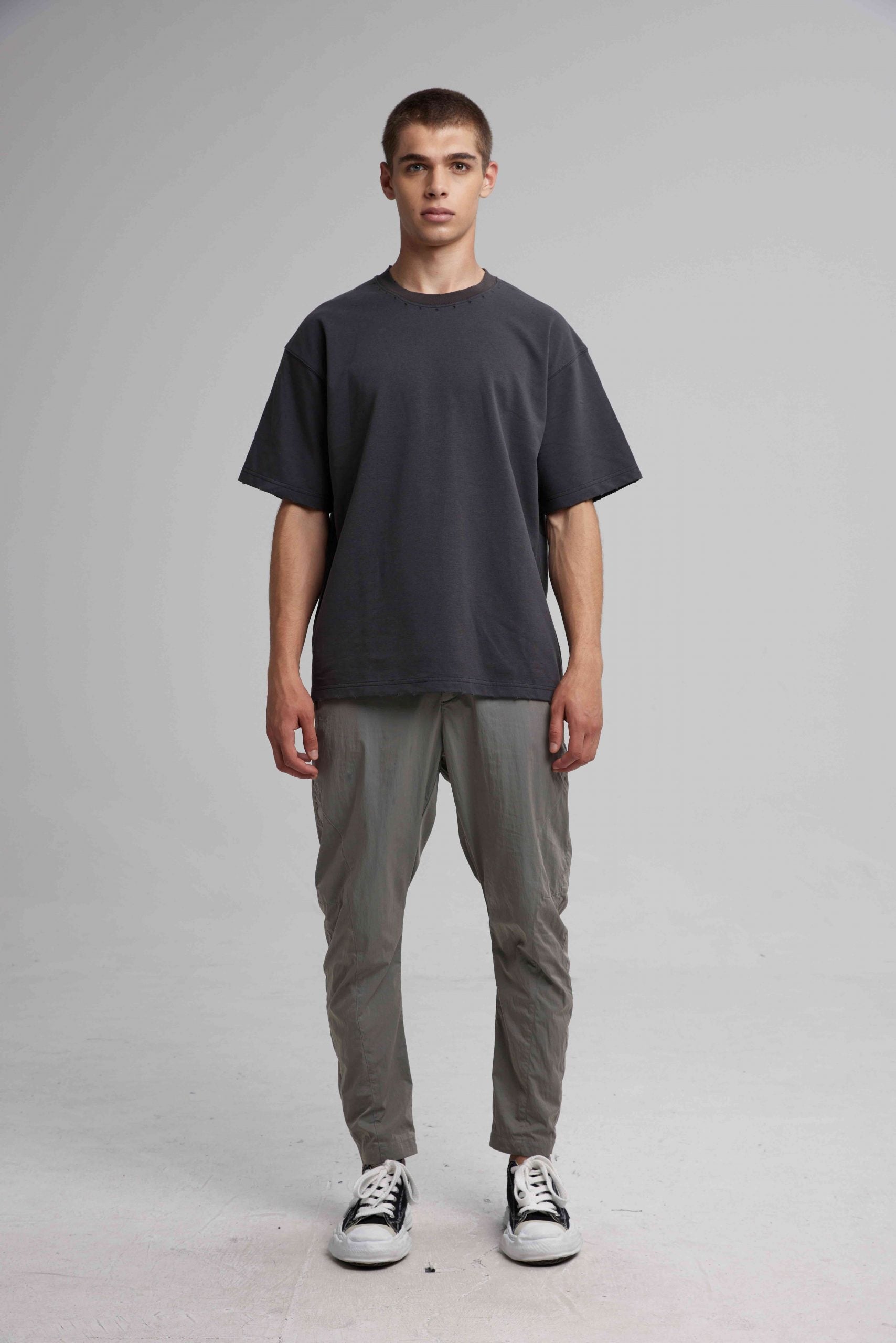 T-Shirt With Collar Details - Grey, L image