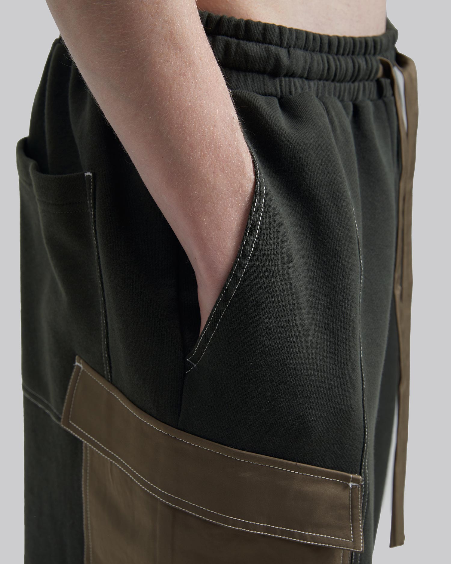 Cargo Pocket Relaxed Shorts image 5