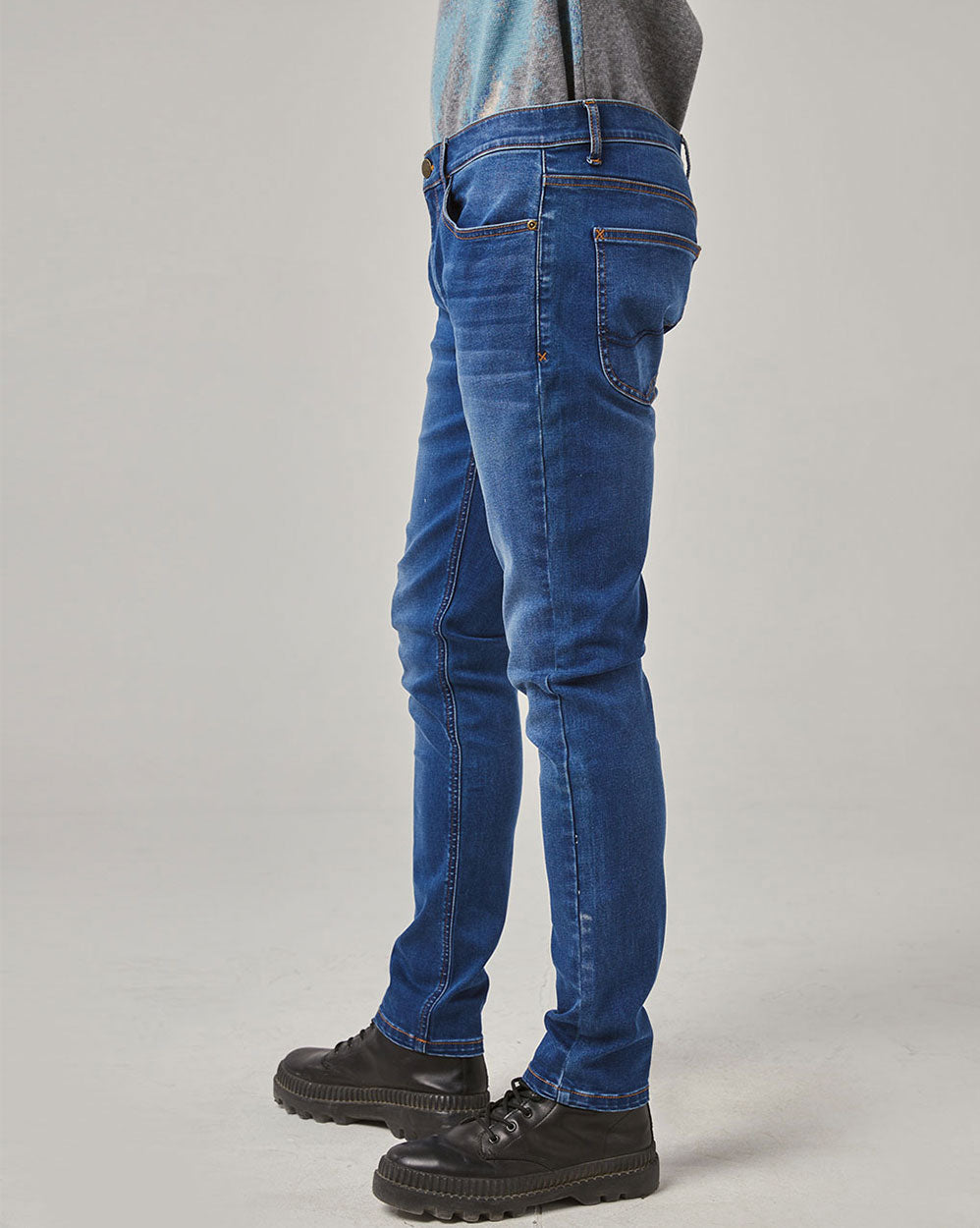 Classic Blue Jeans image 1