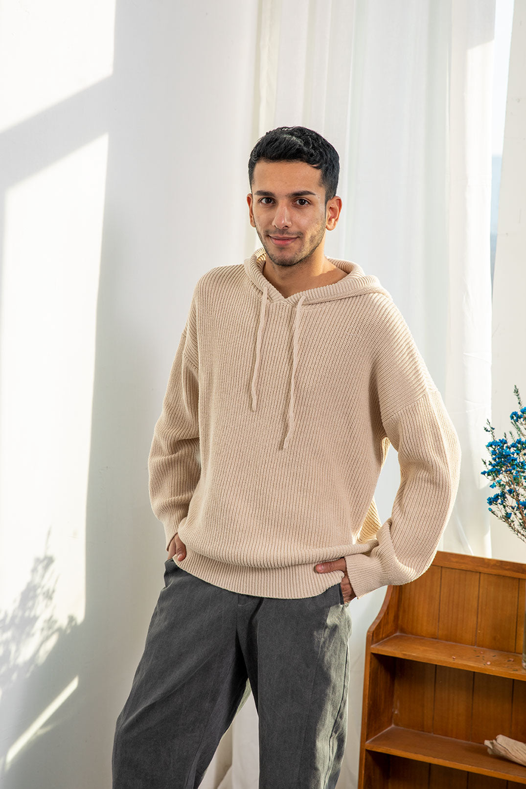 Knitted Hooded Sweater image 5