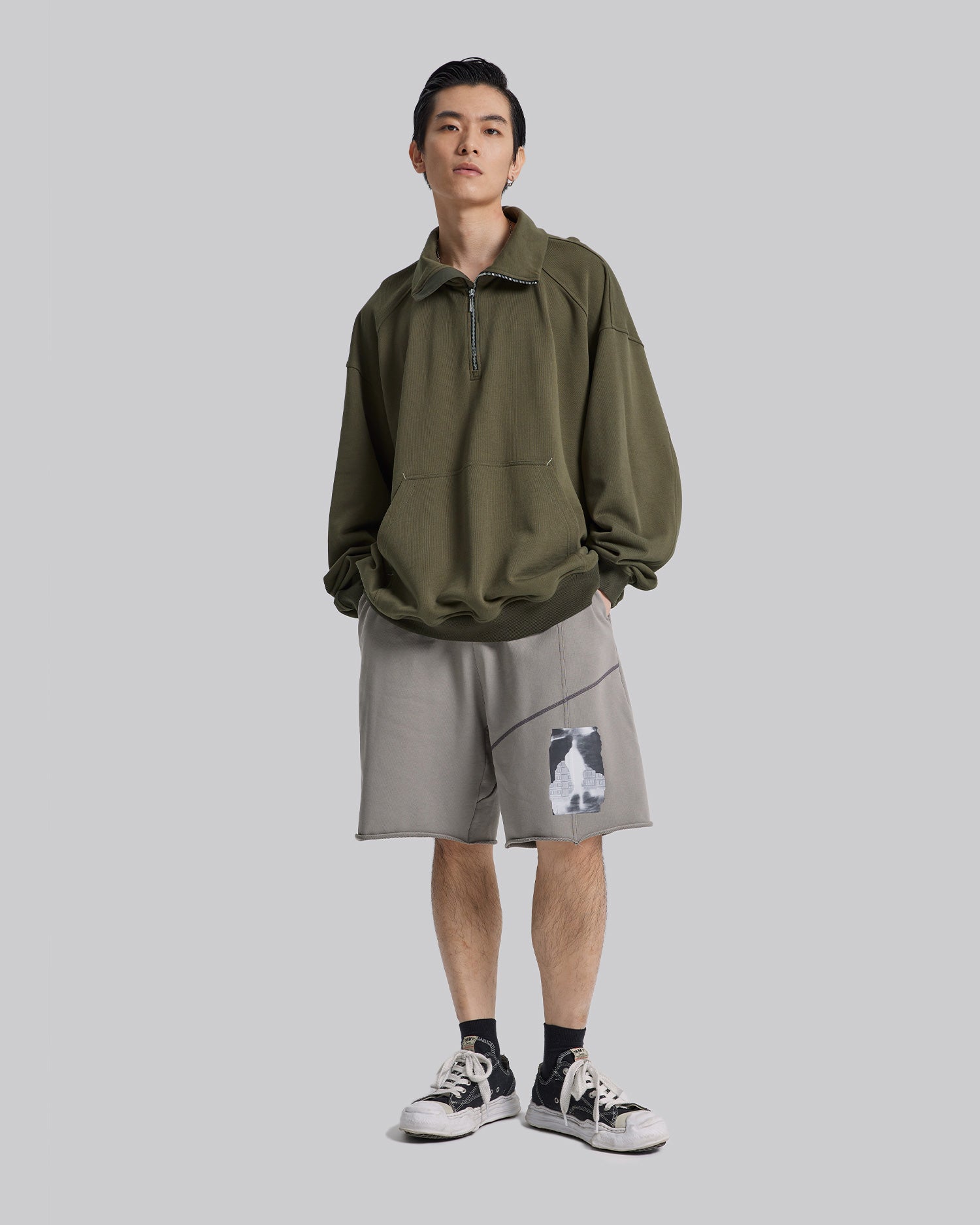 Half-Zipped Turtleneck Sweatshirt - Army Green, S image
