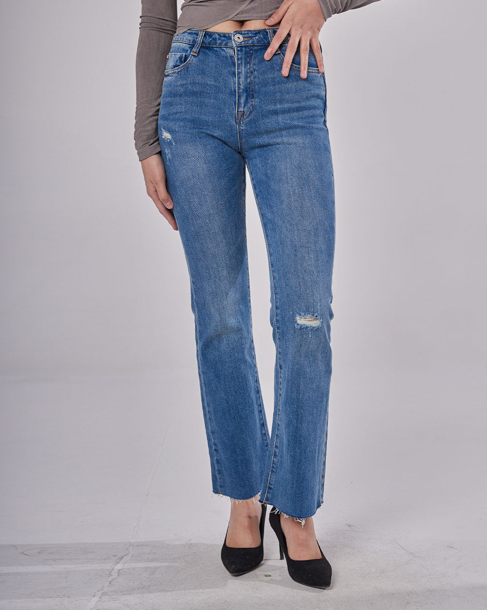 High-Rise Loose Jeans image 0