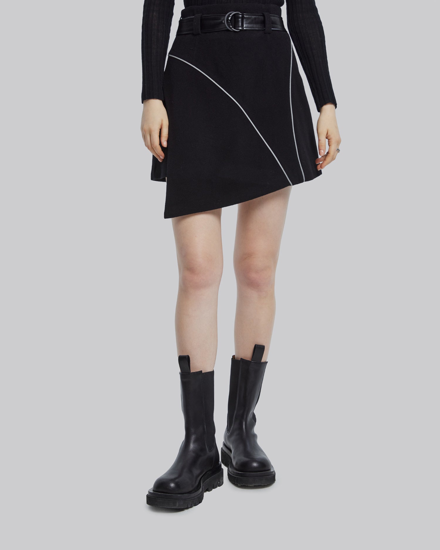 Belted Asymmetric Short Skirt image 1