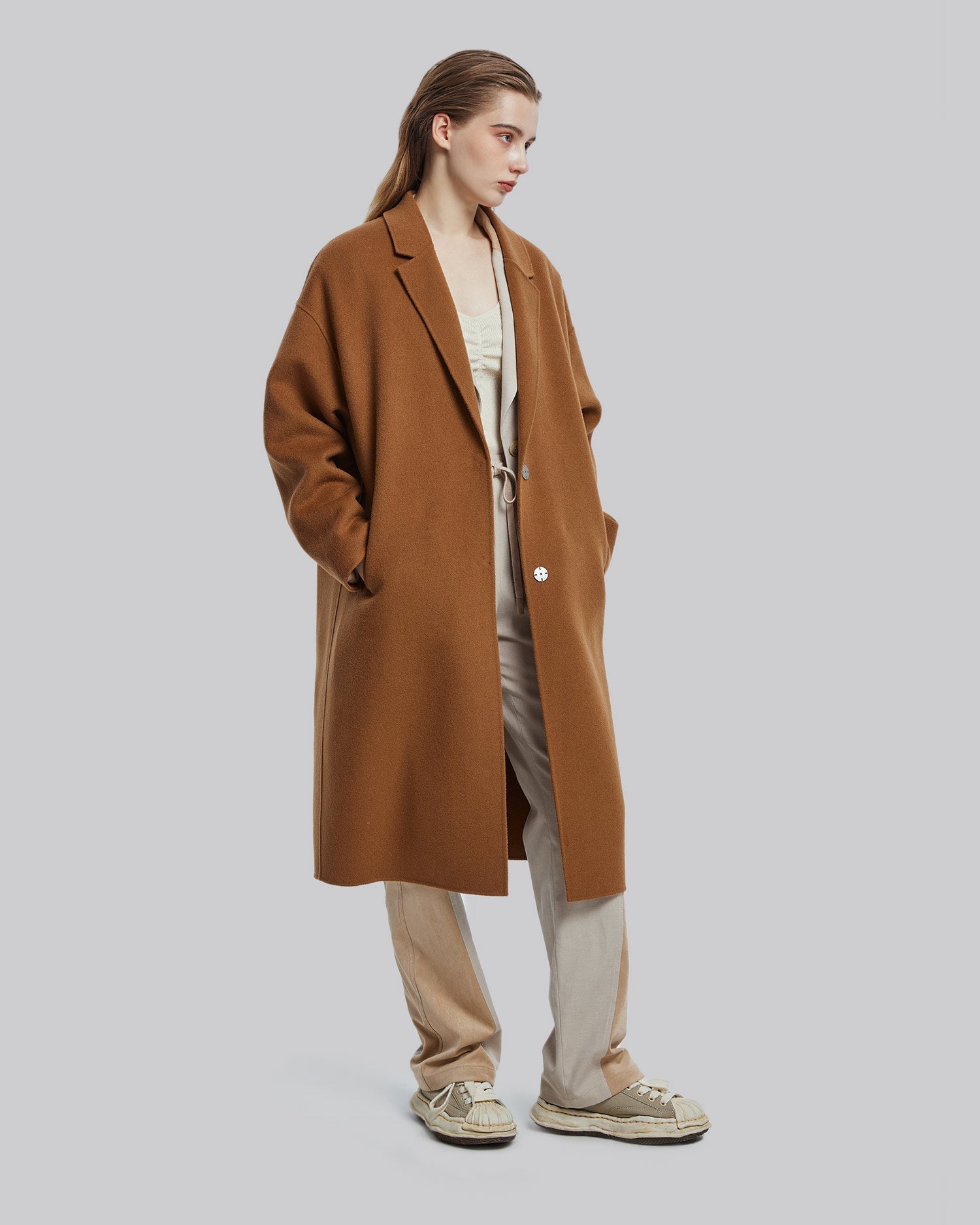 Oversize Wool Coat image 3