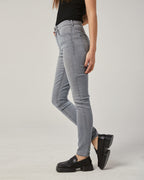 Classic Women's Color-fading Jeans image 1