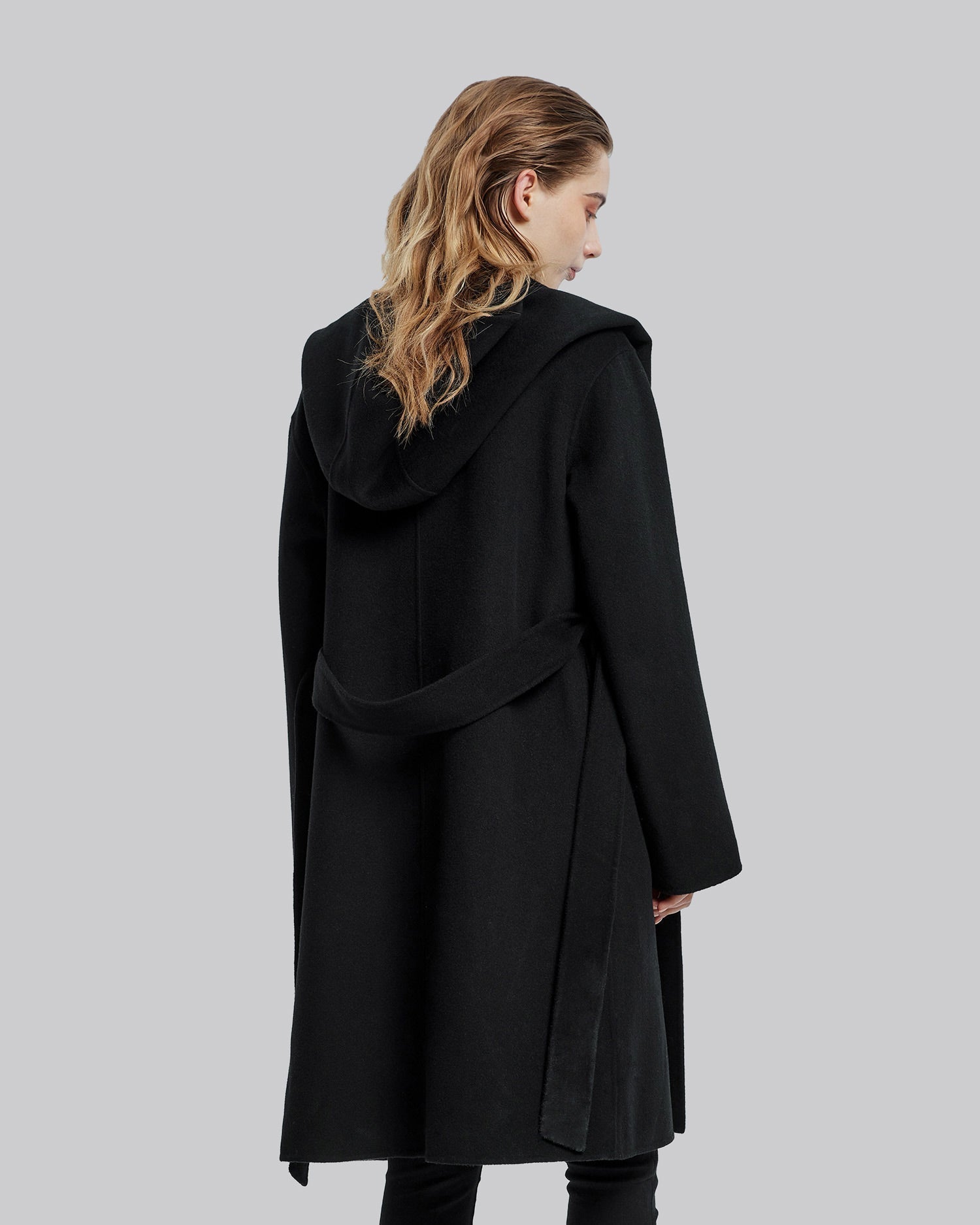 Hooded Wool Coat with Large V-Lapels image 5