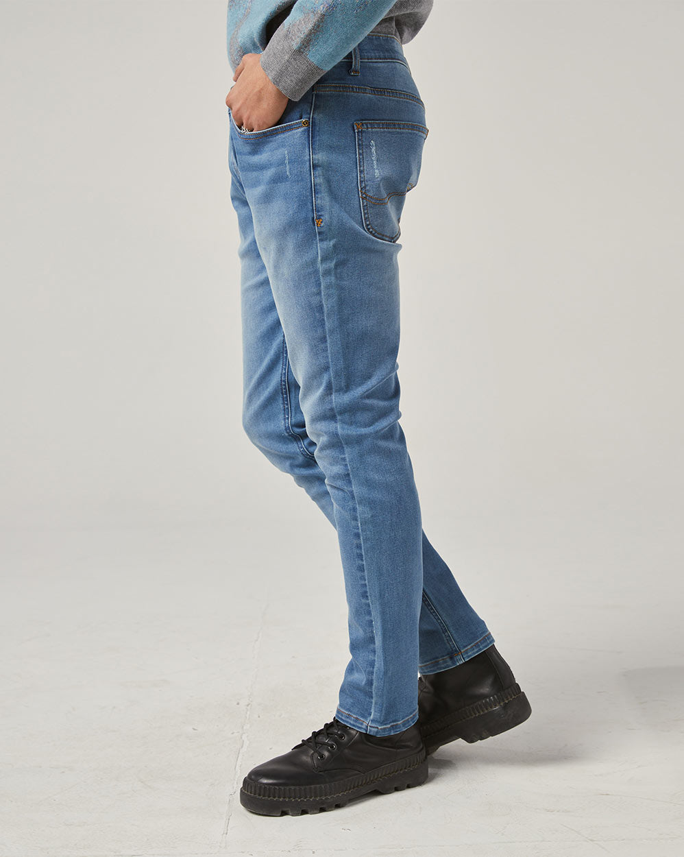 Classic Regular Fit Cotton Jeans image 3