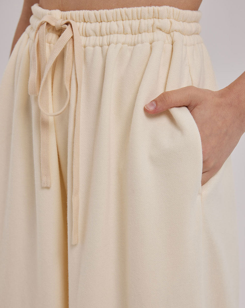 Leisure Slouchy Set image 5