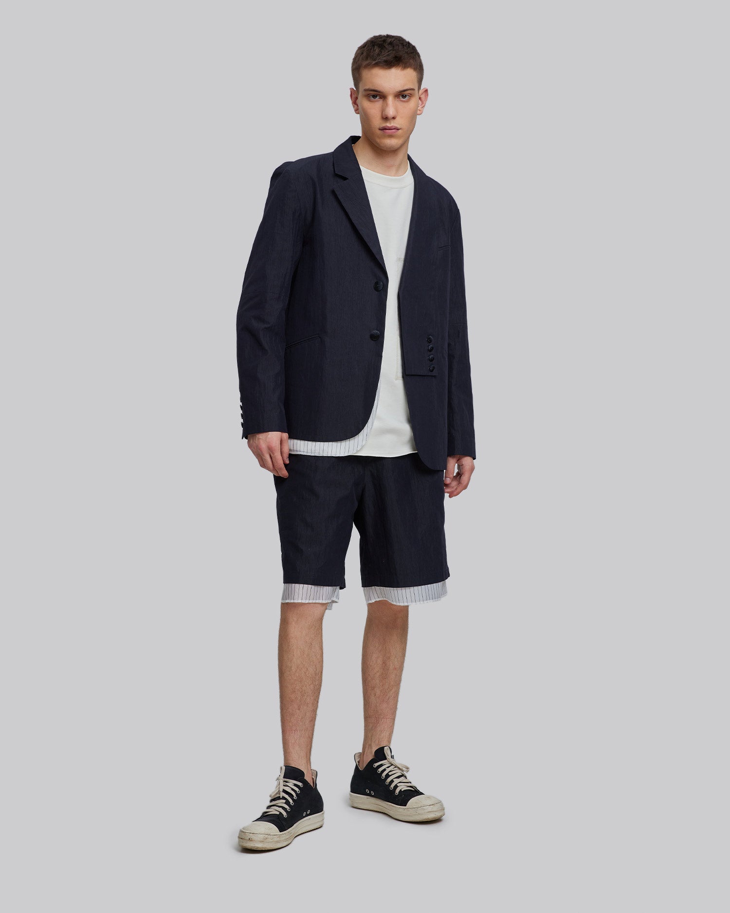 Button-Lapeled Blazer - Night Blue, L image