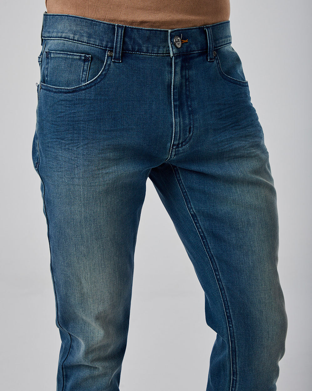 Men's Athletic-Fit Stretch Jeans image 5