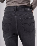 Women's Regular Fit Stretch Jeans image 5