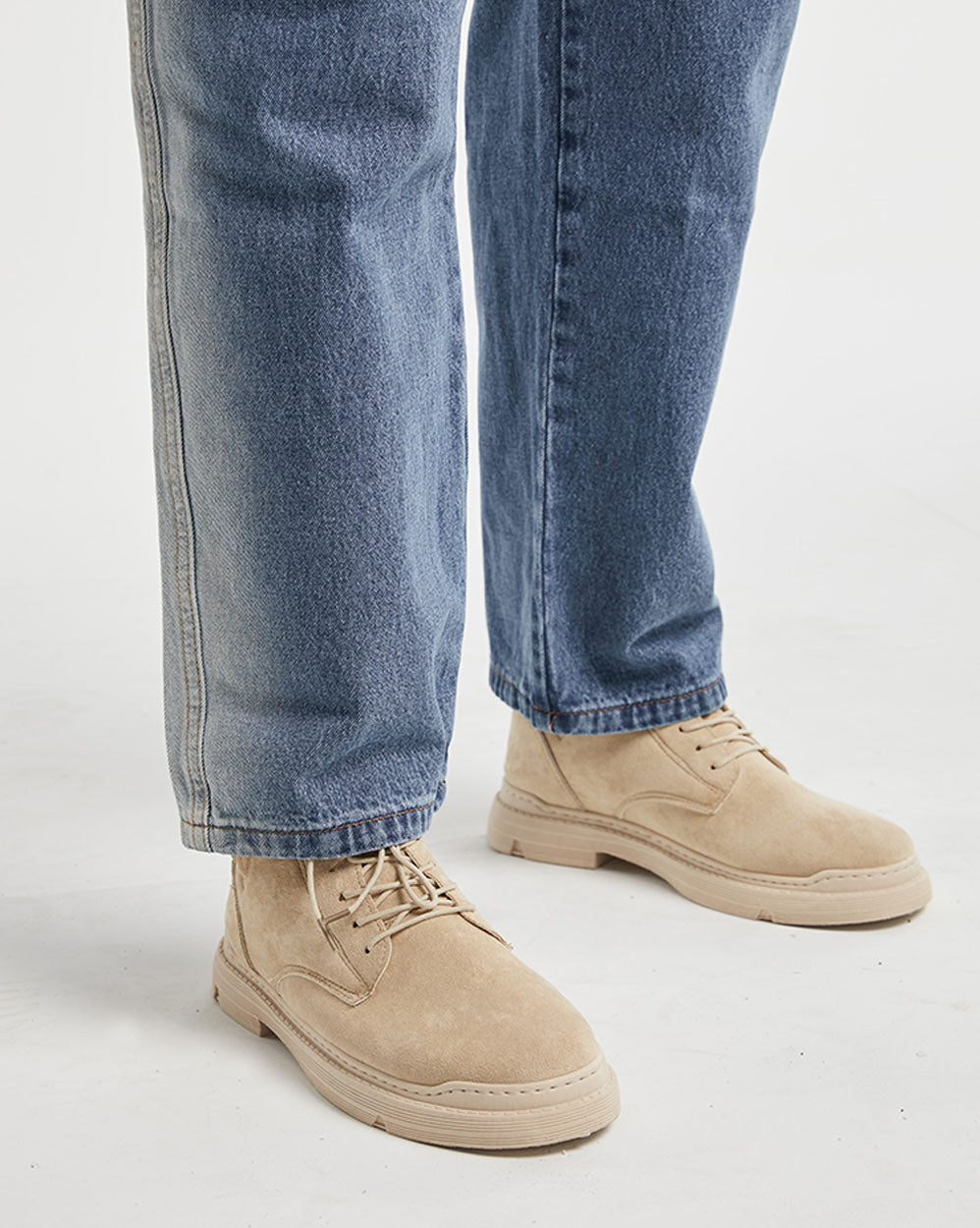 Stylish Bleached Ripped Jeans image 6