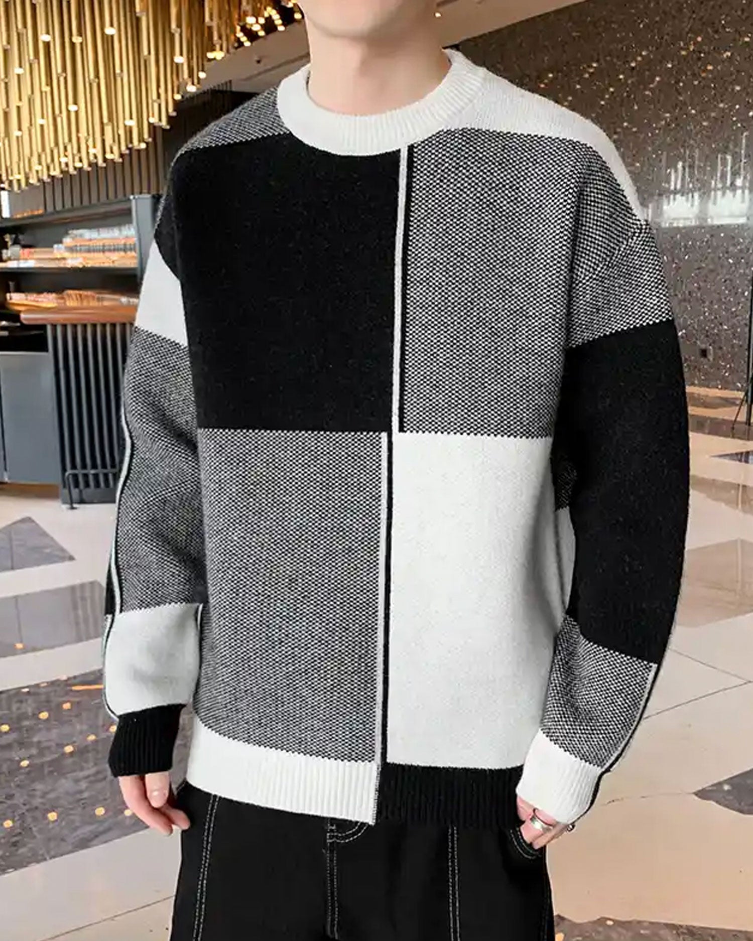 Knitted Colorblock Crew Jumper - Midnight Black, XXXL image